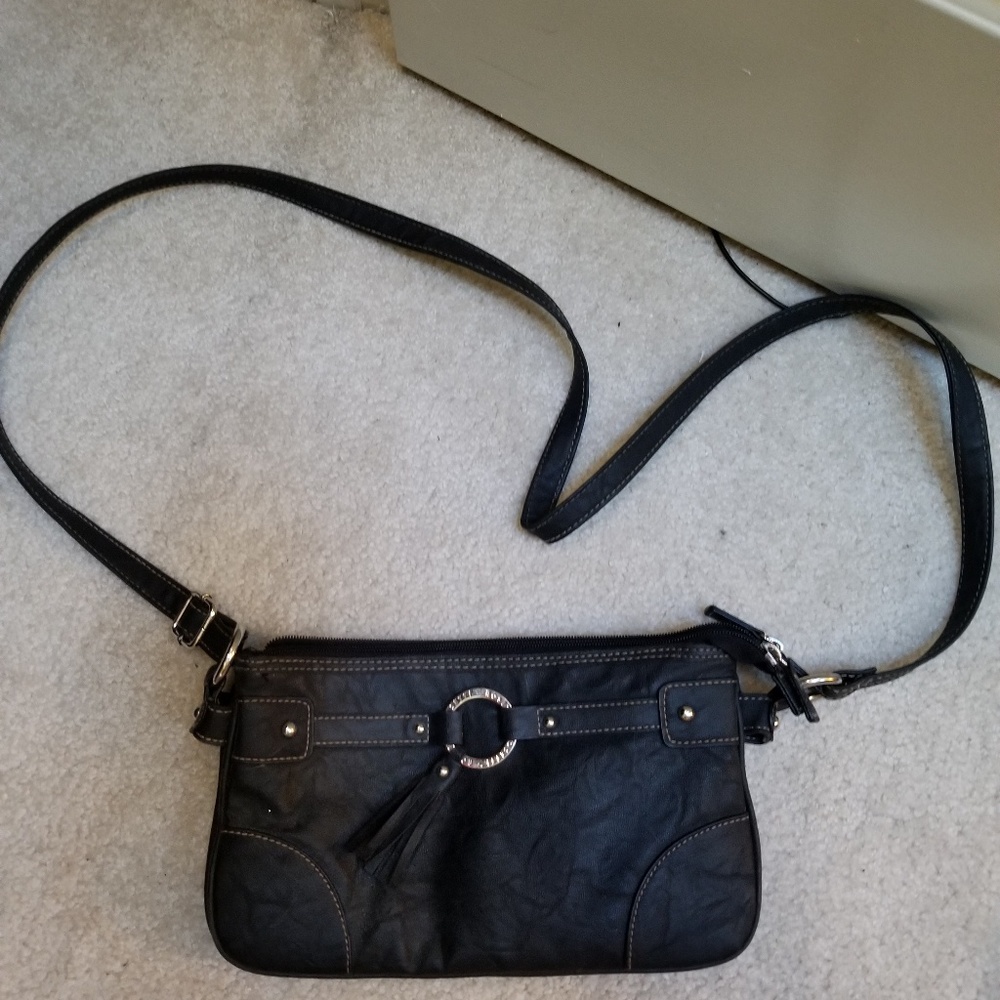 Purses - Picture 3 of 4
